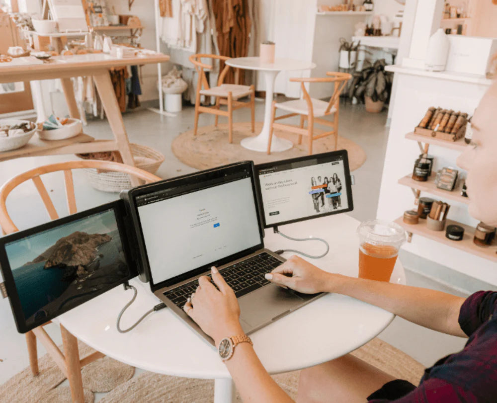 Xebec Tri-Screen 2 | 10.1" Portabel Laptop Monitor